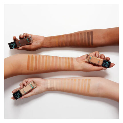 Maybelline Fit Me Matte & Poreless Mattifying Liquid Foundation Light Beige 118