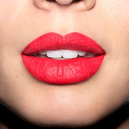 Revlon Super Lustrous Lipstick The Luscious Mattes 007 On Fire