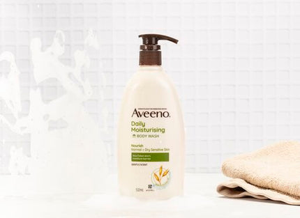 Aveeno Daily Moisturising Lightly Fragranced Body Wash 532mL