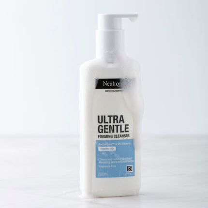 Neutrogena Fresh Foaming Cleanser 200mL