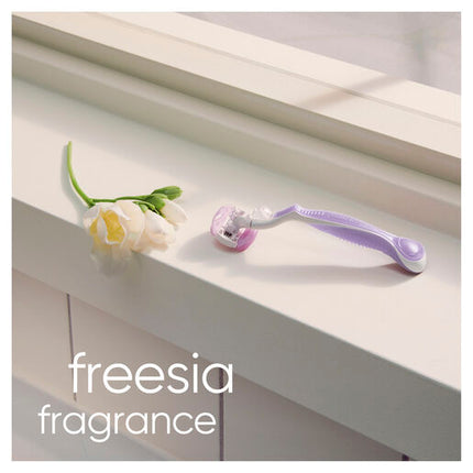 Gillette Venus Comfortglide Freesia Razor 1CT
