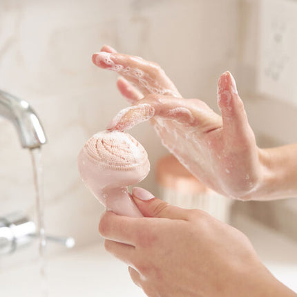 Finishing Touch Flawless Cleanse - Silicone Facial Cleanser