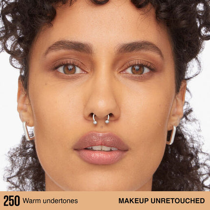 Maybelline Superstay Lumi Matte Foundation - 250