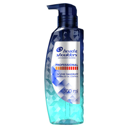Head & Shoulders Professional Advanced Oil Control Shampoo for Severe Dandruff 300 ml