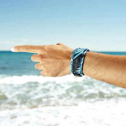 Parakito Graphic Wristband