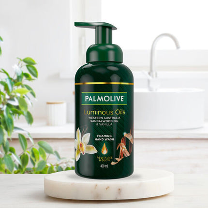Palmolive Luminous Oils Foaming Hand Wash, Western Australia Sandalwood Oil & Vanilla, 400mL Pump