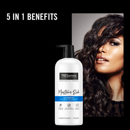 Tresemme Moisture Rich Conditioner 940ml