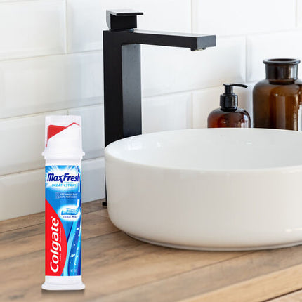 Colgate MaxFresh Cool Mint Toothpaste Pump 130g