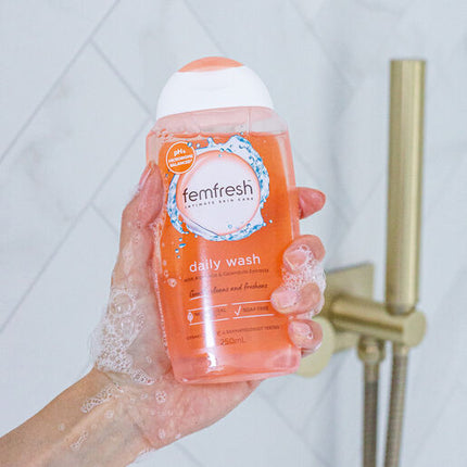 Femfresh Daily Wash with Aloe Vera & Calendula Extracts 250mL
