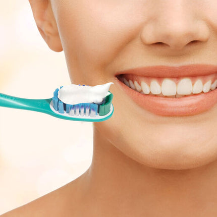 Colgate 360° Toothbrush Medium Twin Pack