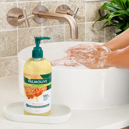 Palmolive Naturals Liquid Hand Wash Milk & Honey 500mL Pump